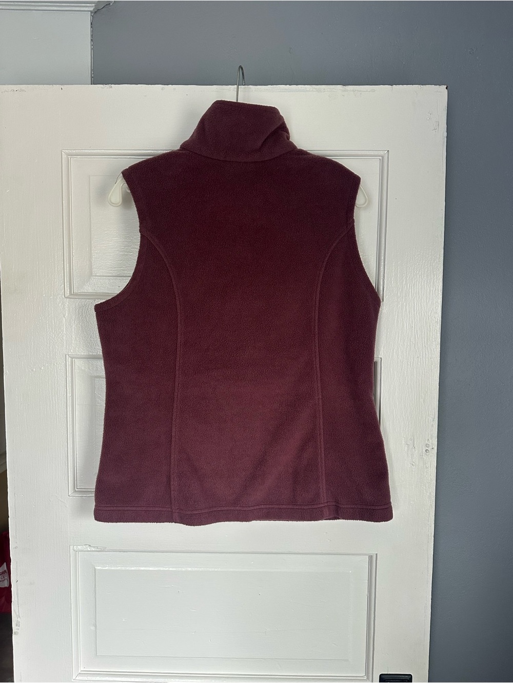 Columbia Fleece Vest – Maroon/Burgundy – Women's Medium - Picture 2 of 2